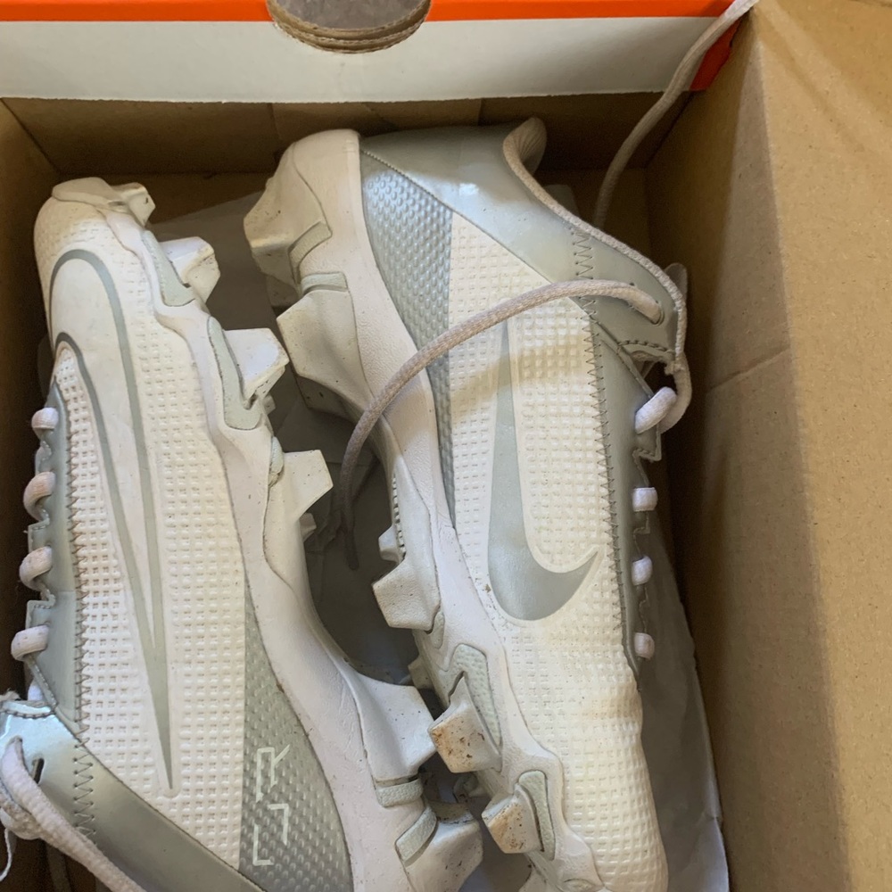 Nike Kids White and Gray football cleats